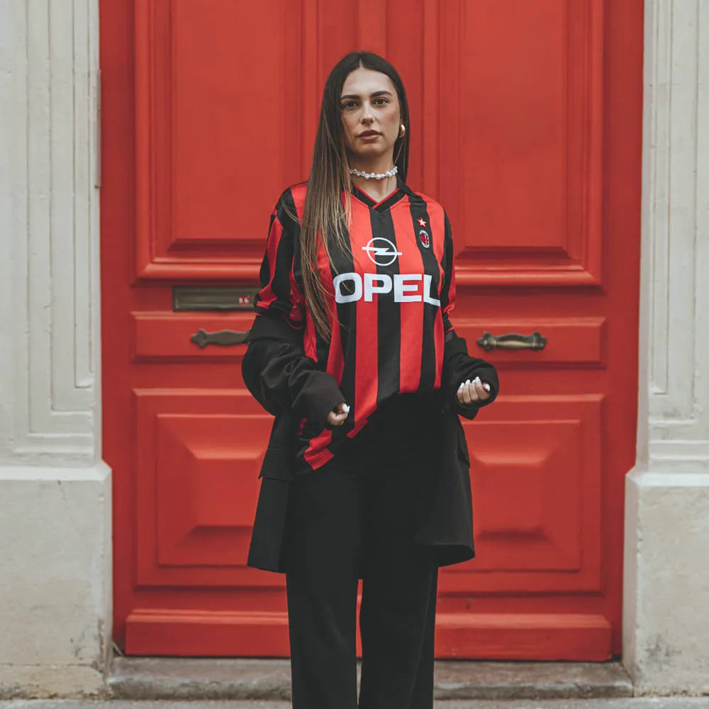 Black - Red
