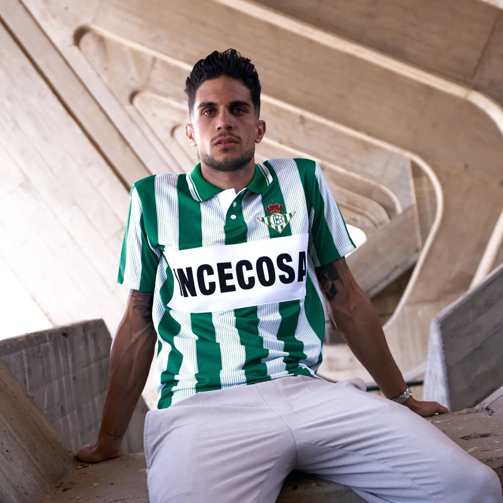 Green - White